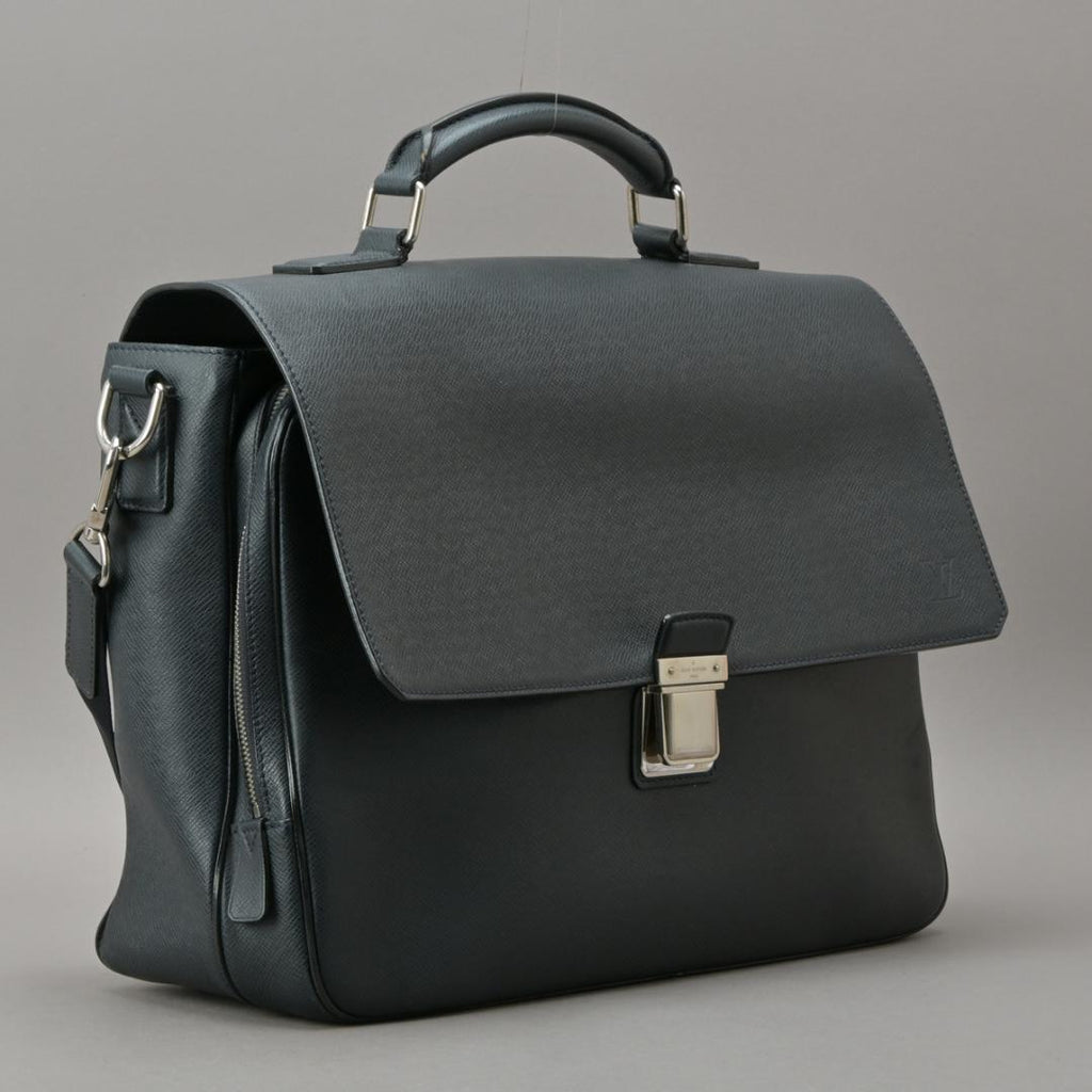 Louis Vuitton Vasili GM 2-Way Business Bag Taiga Leather Navy — view 2