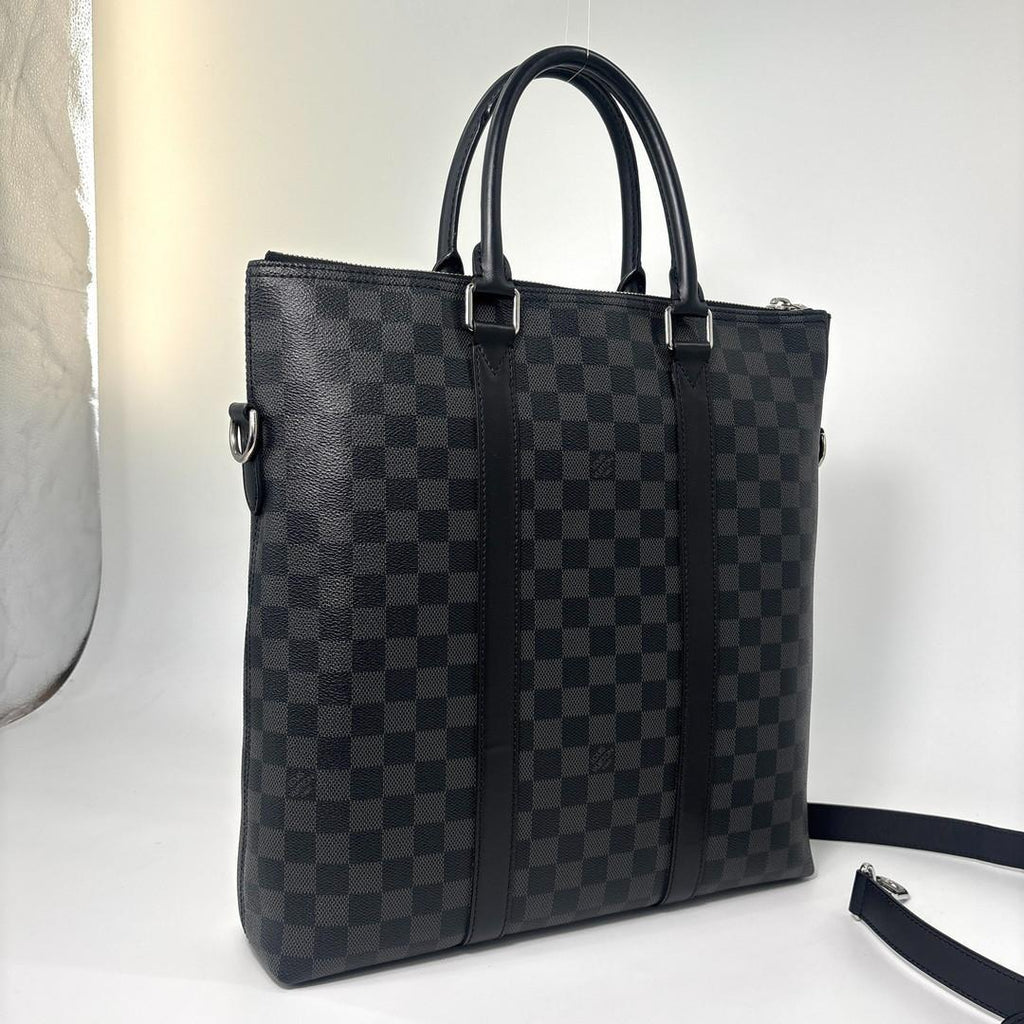 Louis Vuitton Damier Graphite Anton Tote Bag Black — view 3