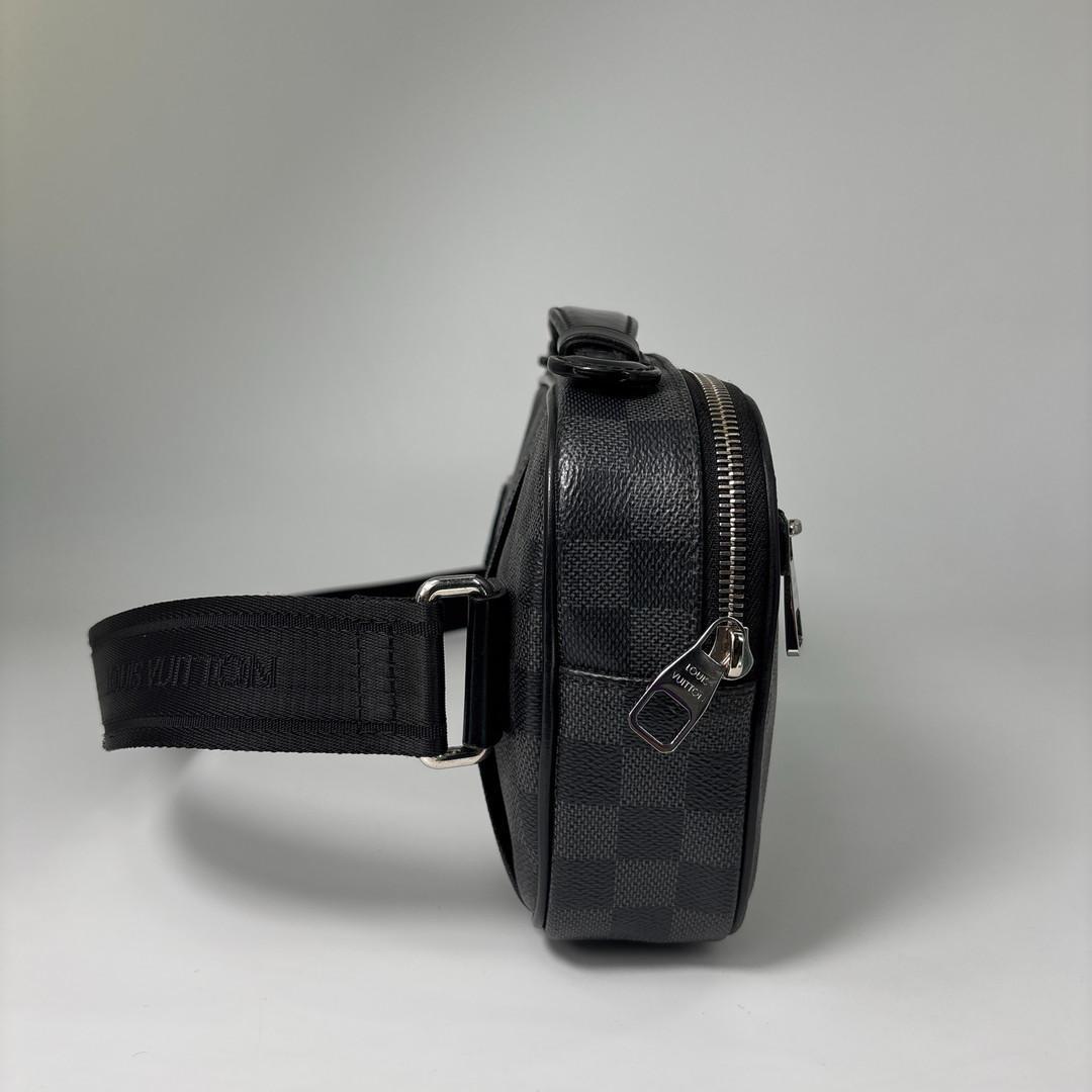 Louis Vuitton Super Damier Graphite Ambler Belt Bag Black — view 4