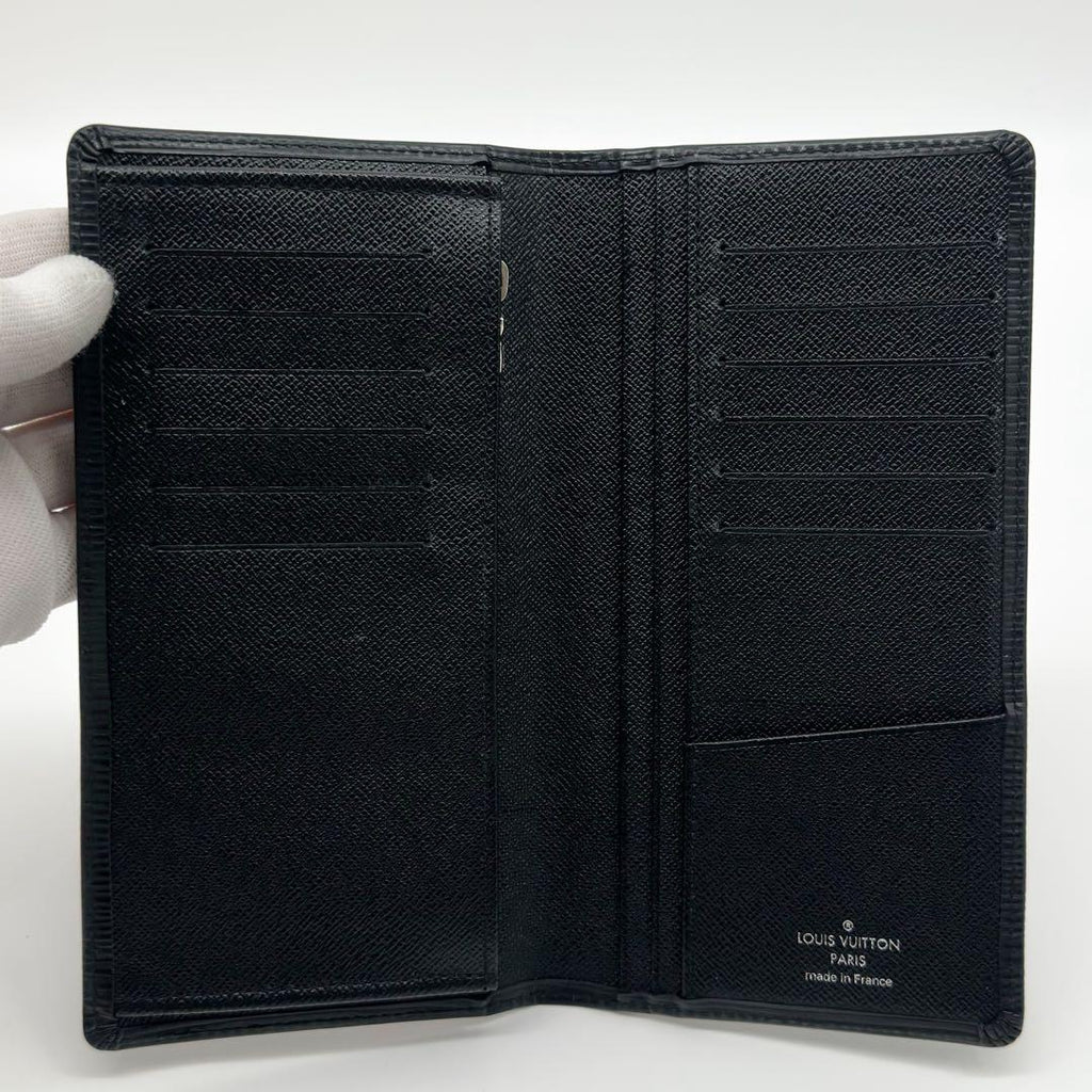 Louis Vuitton Portefeuille Brazza Epi Black Bifold Wallet — view 8