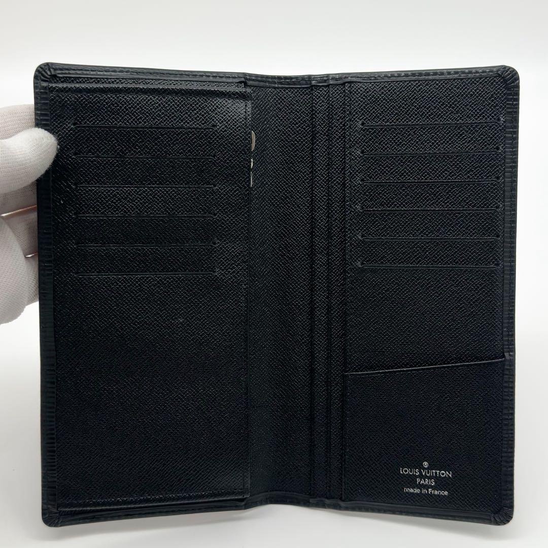 Louis Vuitton Portefeuille Brazza Epi Black Bifold Wallet — view 8