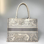 Dior Super Book Tote Bag Medium Toile de Jouy — view 5