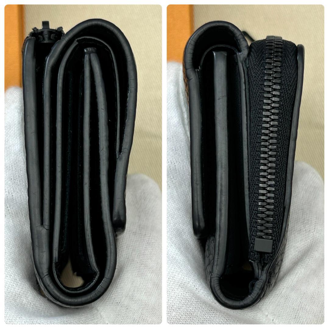 Louis Vuitton Monogram Taurillon Portefeuille Pilot Wallet — view 4