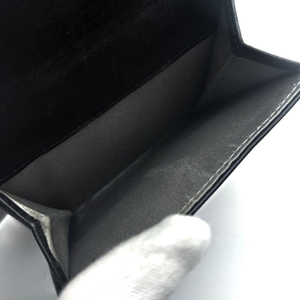 Chanel Wallet Camellia Hook Bifold — view 6