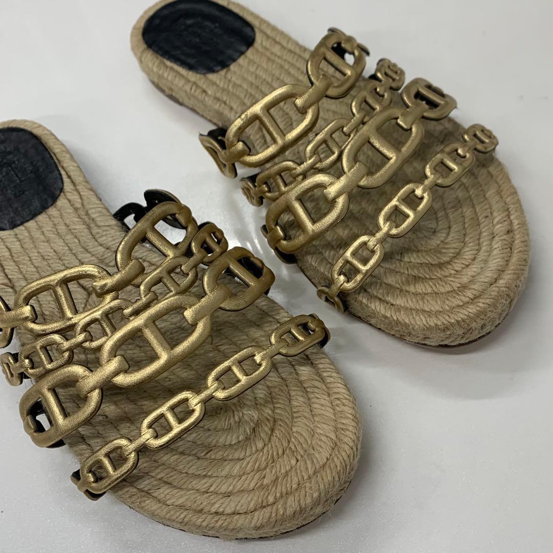 Hermes Ancon Leather Chaine D'ancre Espadrilles Flat Sandals — view 9
