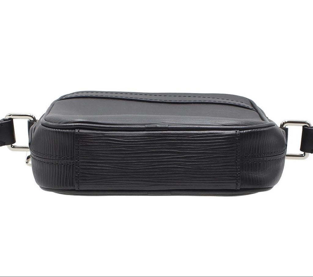 Louis Vuitton Epi Danube PM Shoulder — view 3