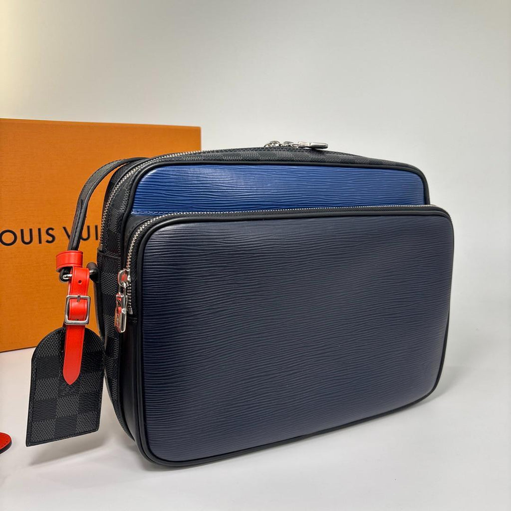 Louis Vuitton Epi Damier Graphite Messenger Bag Black — view 3