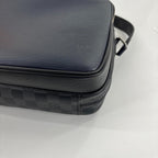 Louis Vuitton Epi Damier Graphite Messenger Bag Black — view 8