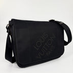 Louis Vuitton Damier Geant Petite Messager Shoulder — view 3