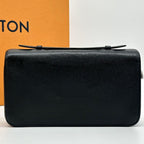 Louis Vuitton Zippy XL Taiga Black Round Wallet — view 2