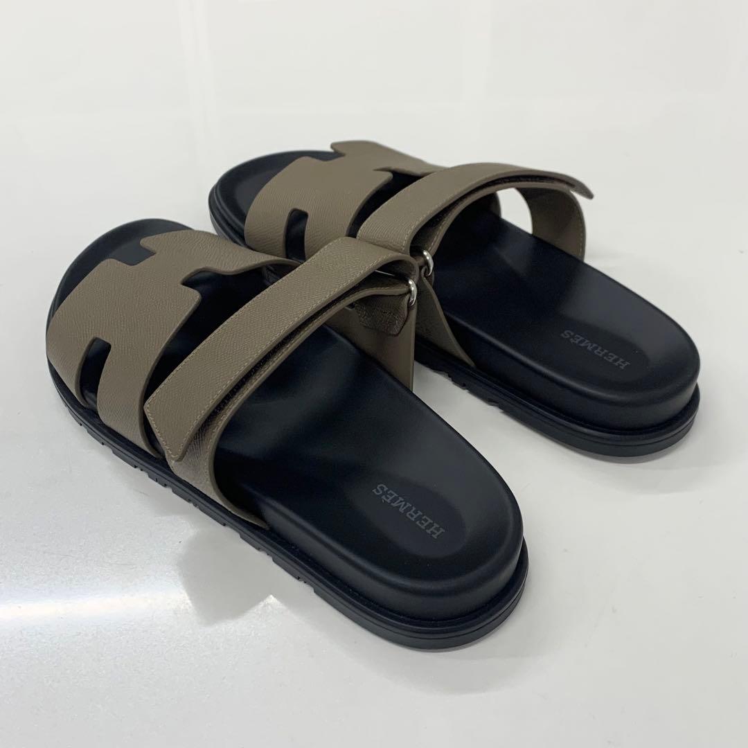 Hermes Chypre Leather Flat Sandals Grey Ge — view 4