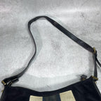 Gucci Sherry Line Shoulder Bag Suede Black Logo — view 4