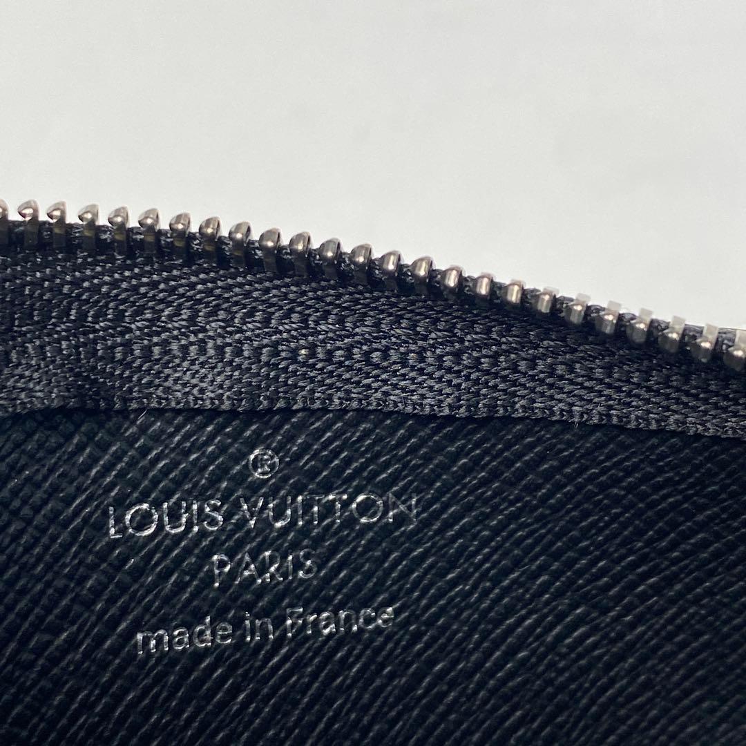Louis Vuitton Coin Case Monogram Eclipse Pochette — view 8