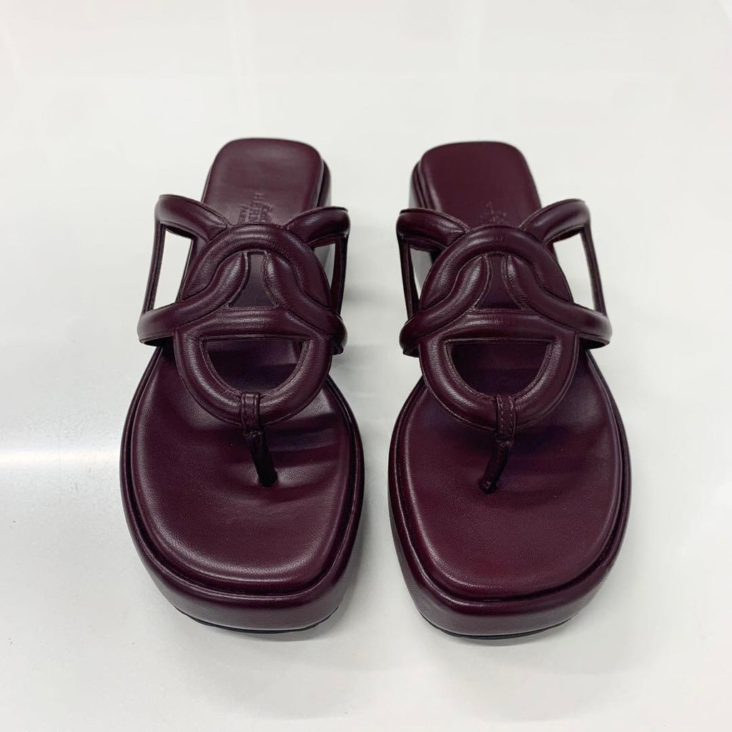 Hermes Gypsy Chaine D'ancre Platform Thong Sandals — view 2