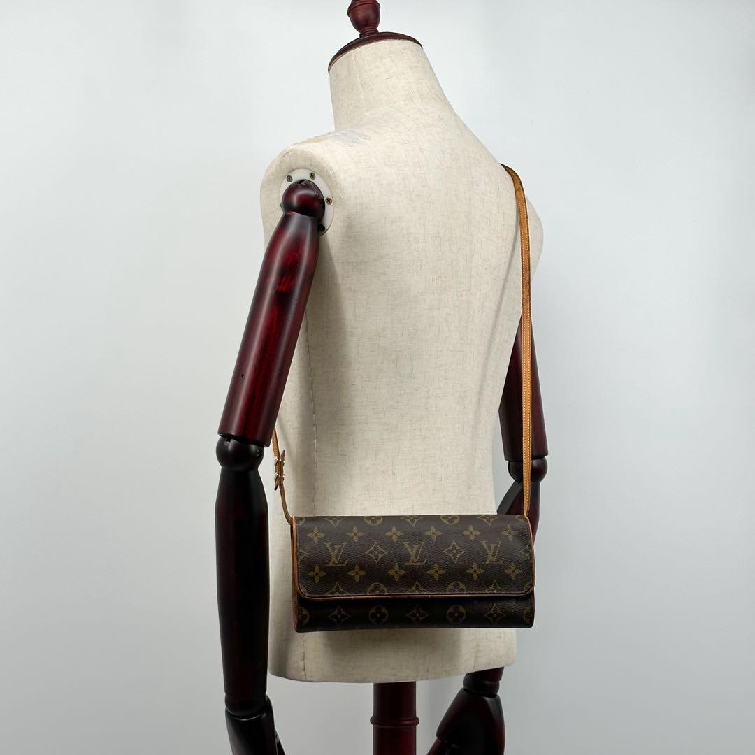 Louis Vuitton Pochette Twin GM Monogram Shoulder Bag Pouch — view 4