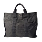 Hermes Her Line MM Tote — view 2