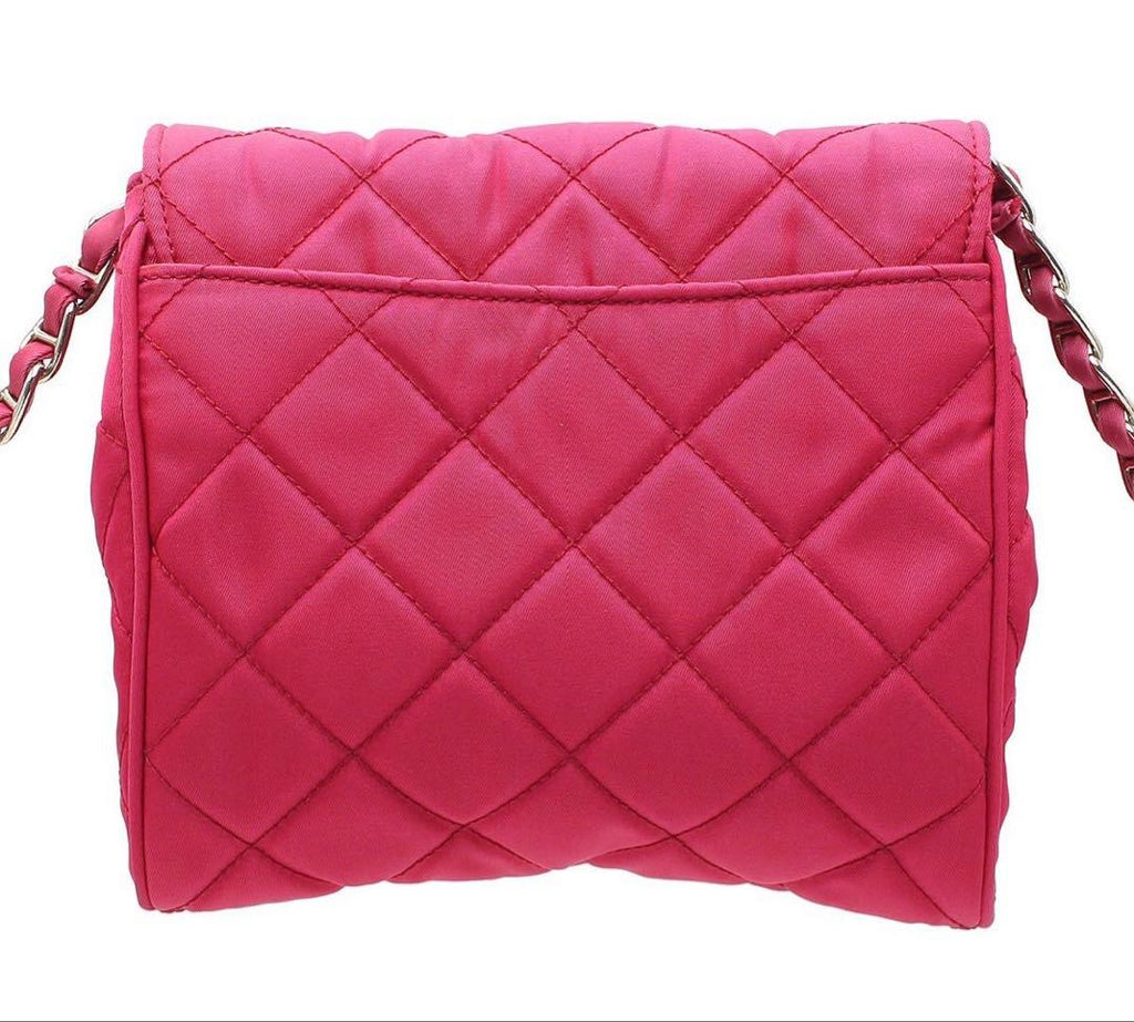 Prada Tessuto Impantou Quilted Shoulder Bag : Ibisco