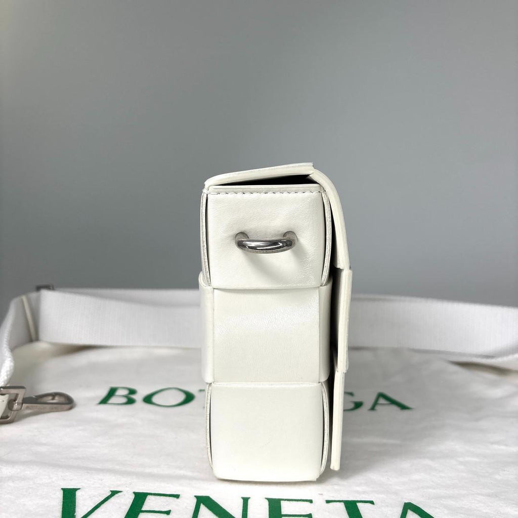 Bottega Veneta IC Intrecciato Cassette Shoulder — view 4