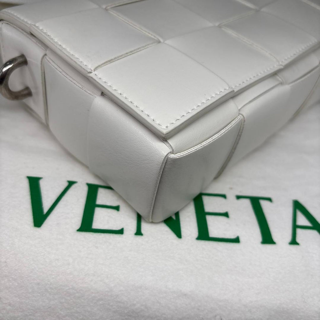 Bottega Veneta IC Intrecciato Cassette Shoulder — view 6