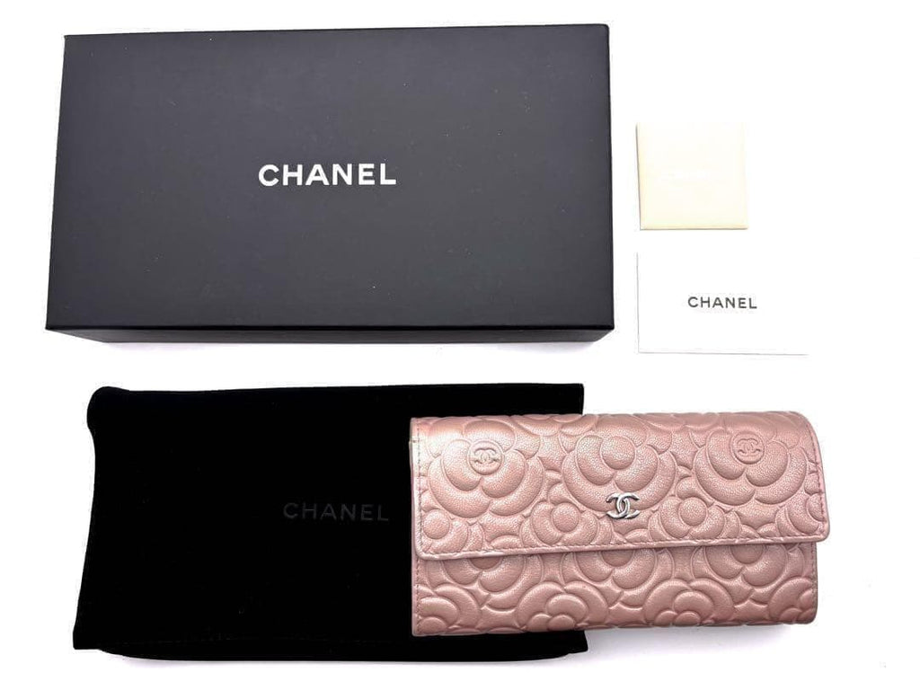 Chanel Wallet Camellia Embossed Flap PI — view 2