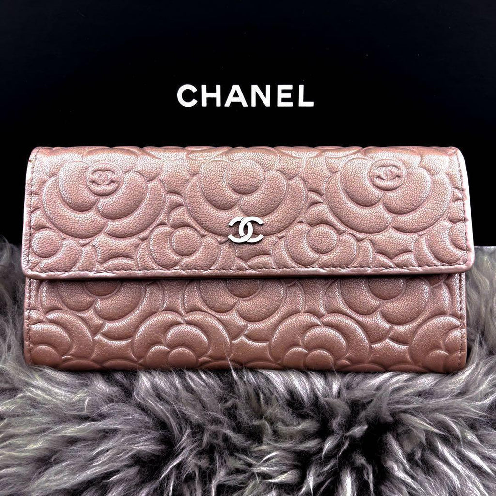 Chanel Wallet Camellia Embossed Flap PI — view 3