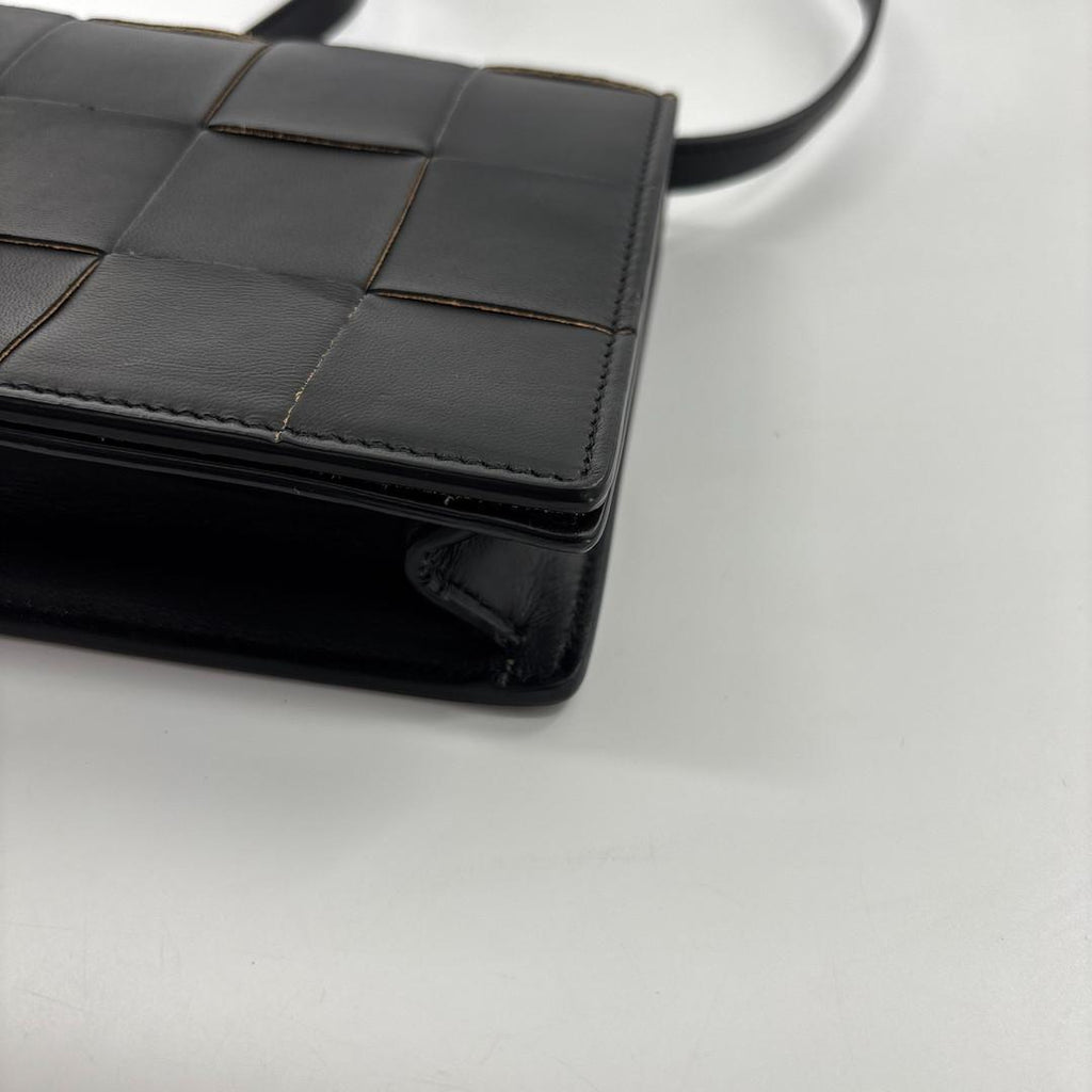 Bottega Veneta Maxi Intrecciato Cassette Shoulder Bag — view 7