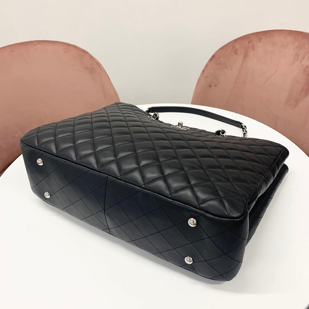 Chanel CC Logo Quilted Lambskin Turnlock Chain Tote — view 4