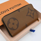 Louis Vuitton Monogram Giant Zippy Wallet Brown — view 2