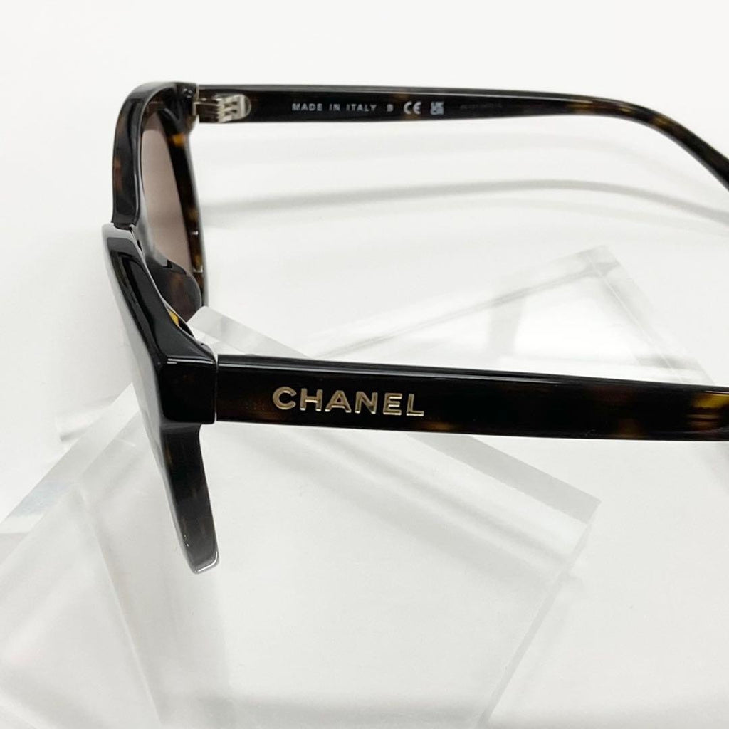 Chanel Sunglasses CC Logo Eyewear Brown — view 6