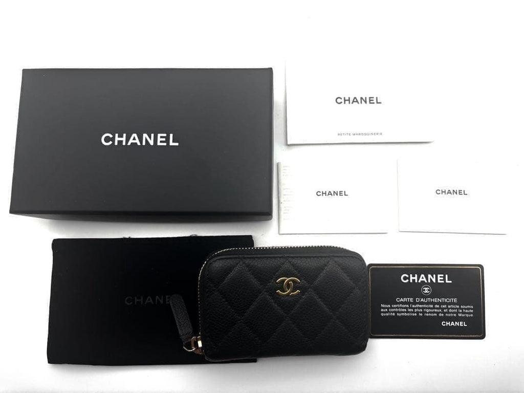 Chanel Wallet Quilted Caviar Round Zip Coin Purse — view 2