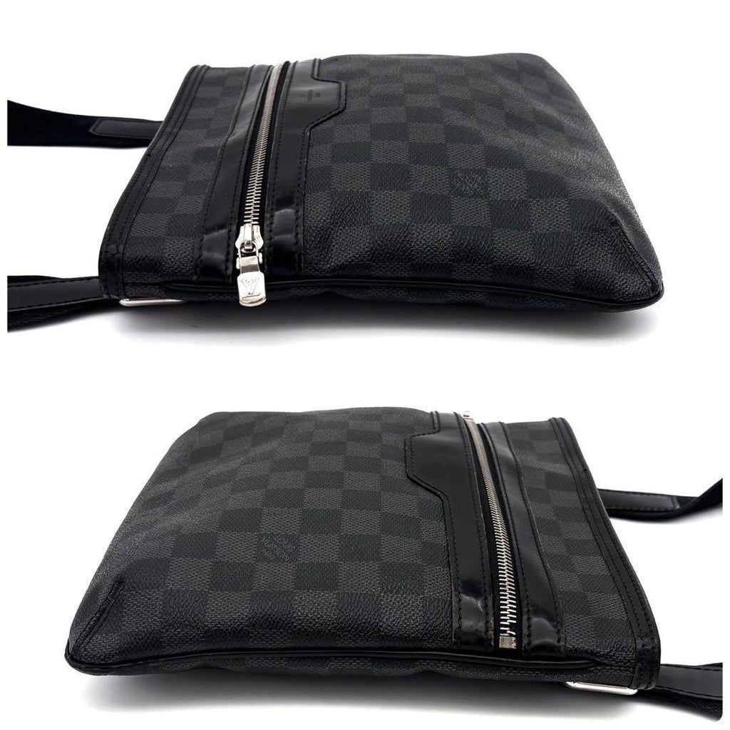 Louis Vuitton Damier Graphite Thomas Shoulder Bag Gray — view 6