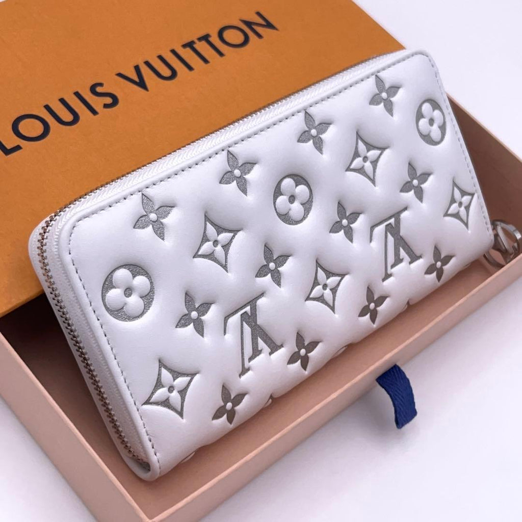 Louis Vuitton Cousin Zippy Wallet White — view 2
