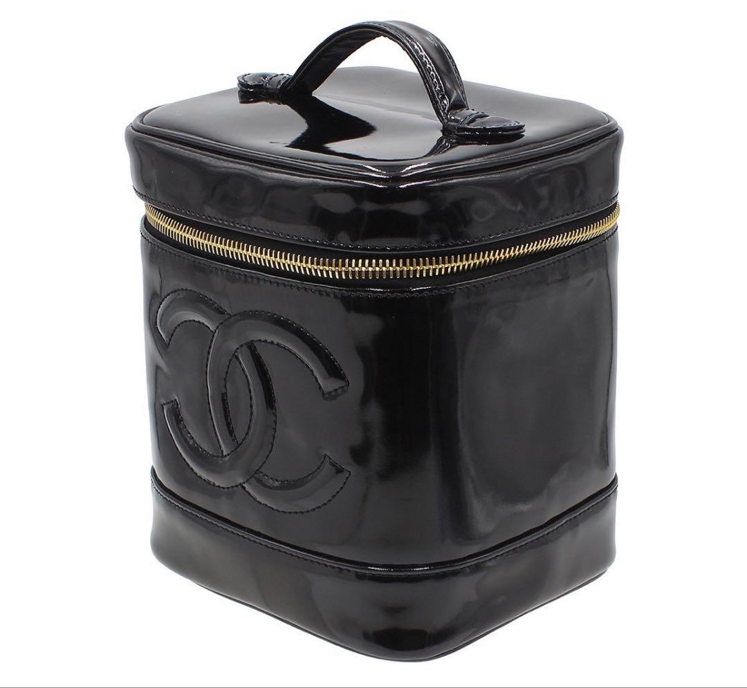 Chanel CC Logo Patent Leather Vanity — view 3