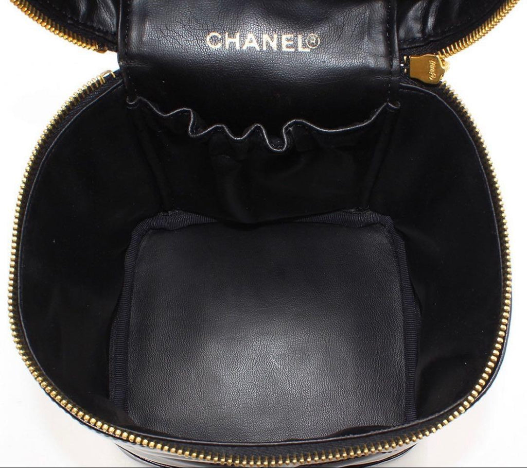 Chanel CC Logo Patent Leather Vanity — view 6