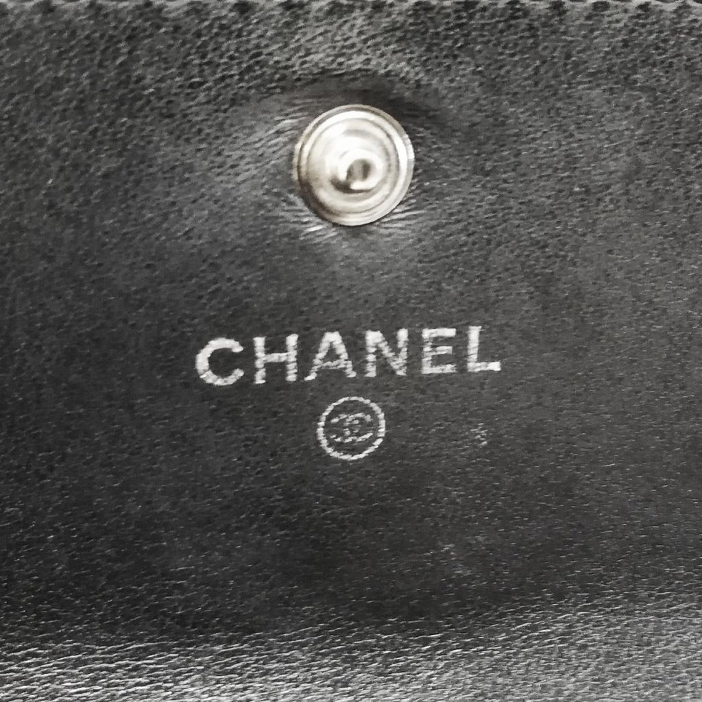 Chanel Caviar Quilted Wallet Black — view 5