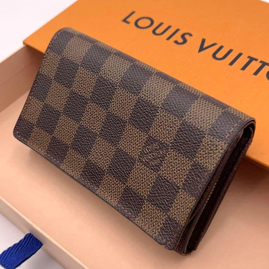 Louis Vuitton Damier Ebene Tresor Bifold Wallet