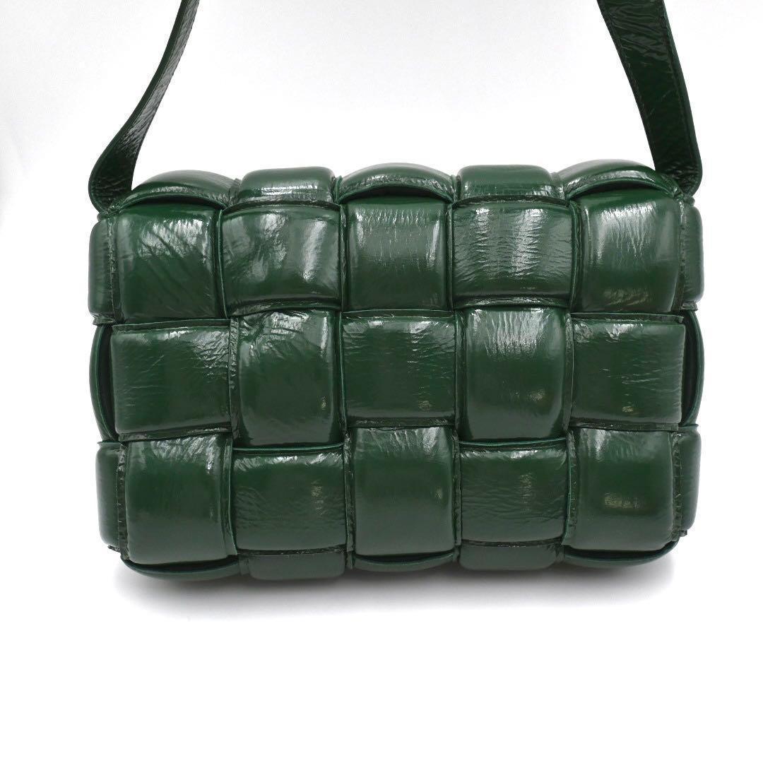 Bottega Veneta Shoulder Bag Intrecciato Padded Cassette — view 2