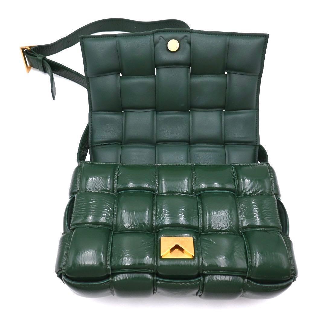 Bottega Veneta Shoulder Bag Intrecciato Padded Cassette — view 3