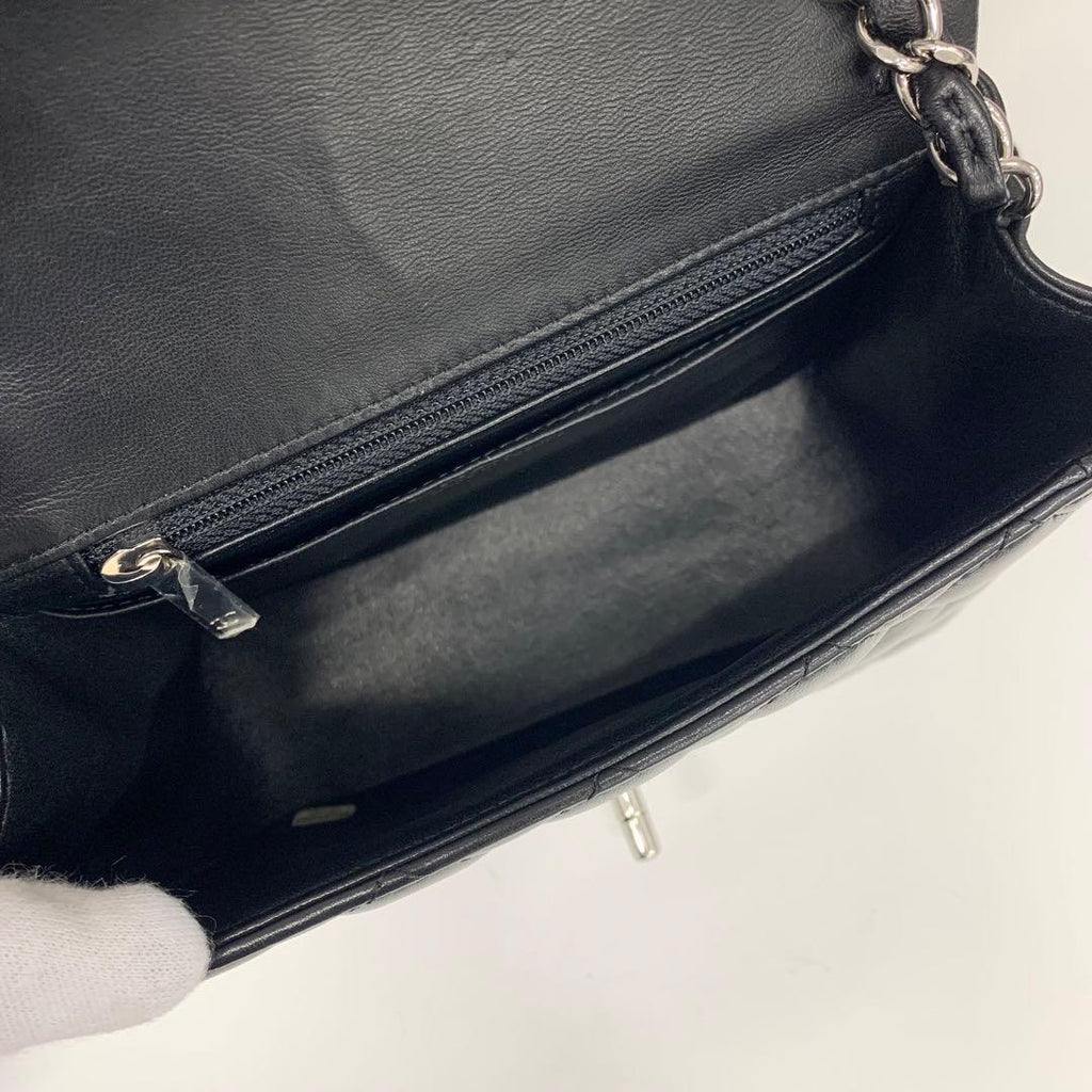 Chanel Mini Quilted Mini Flap CC Logo Shoulder Bag — view 7