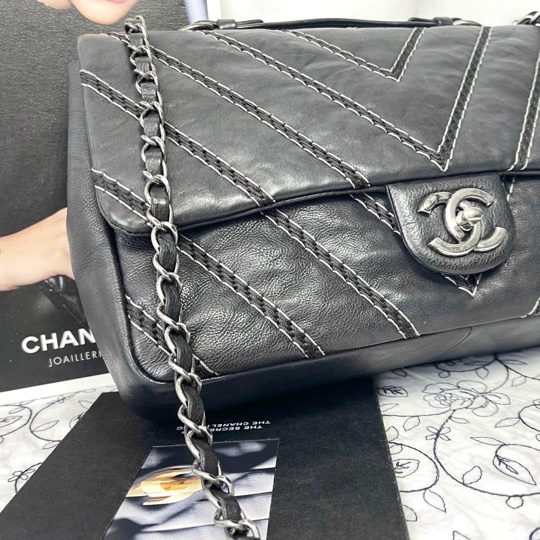 Chanel Double Flap 2-Way Chez Blanc — view 4