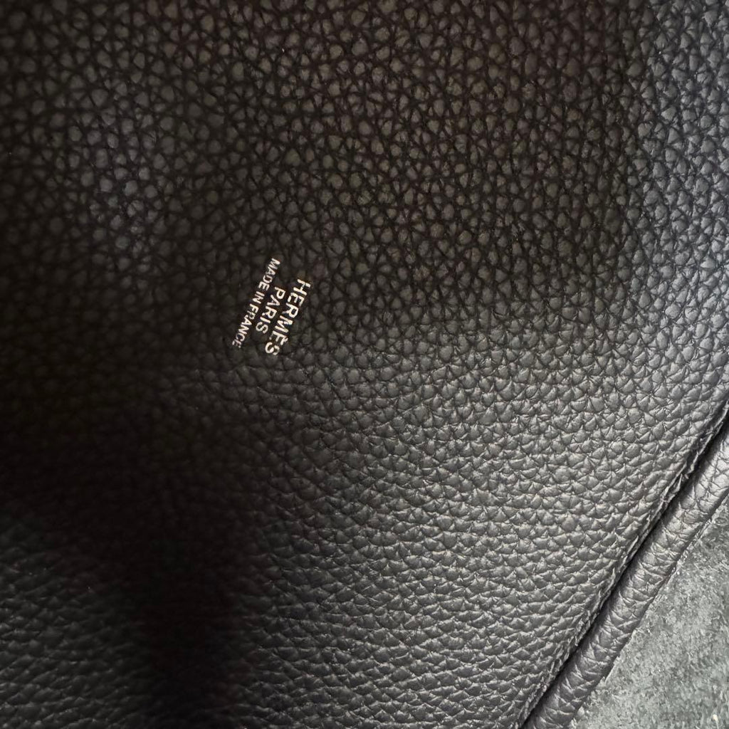 Hermes Picotin Lock MM Noir Black Taurillon Clemence Handbag — view 8