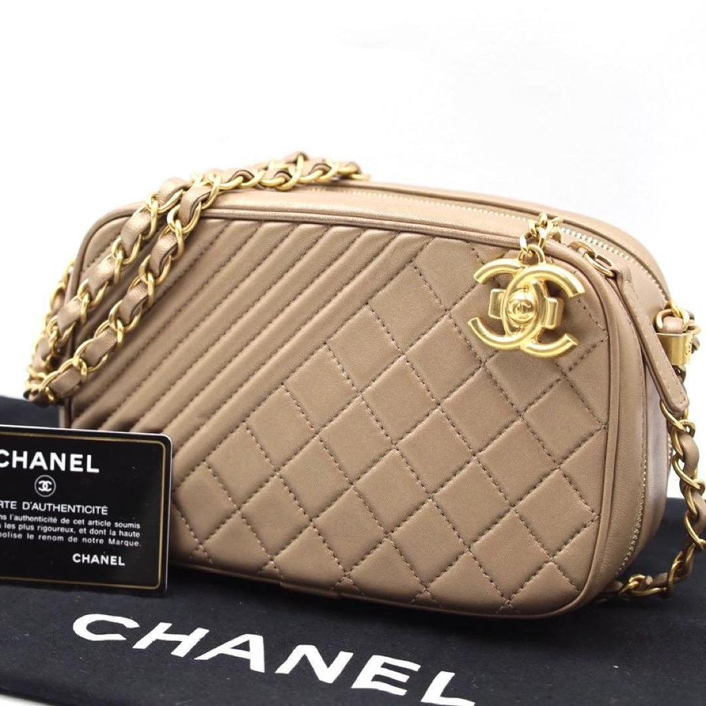 Chanel Camera Bag Blanc Zu Gold