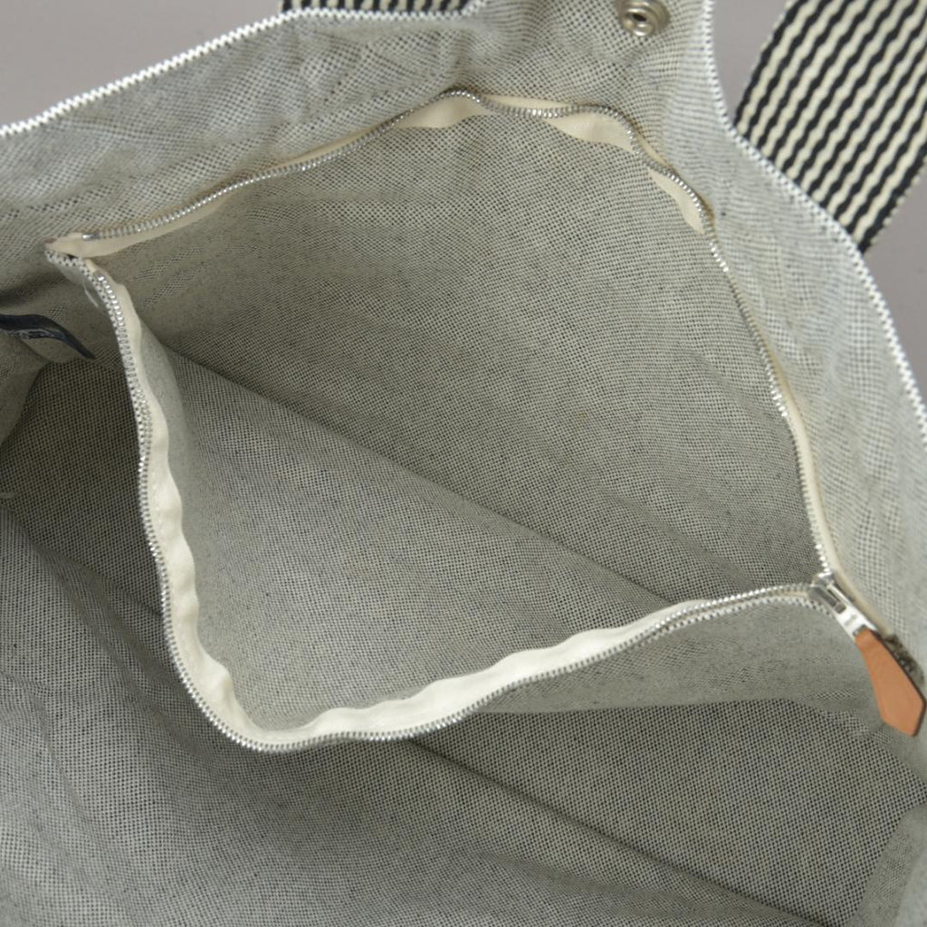 Hermes New Fourre Tout MM Tote Bag Canvas Gray Black — view 7