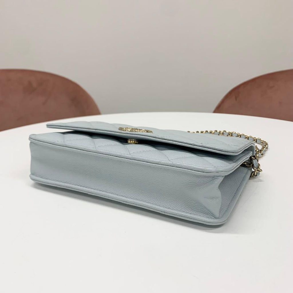 Chanel CC Logo Quilted Chain Wallet Shoulder — view 4