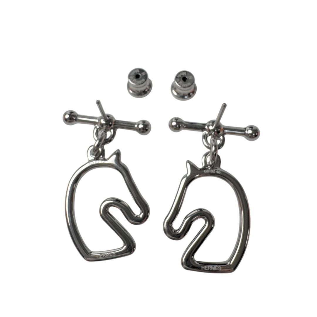 Hermes Tonner Earrings Metal Lacquer Silver — view 6