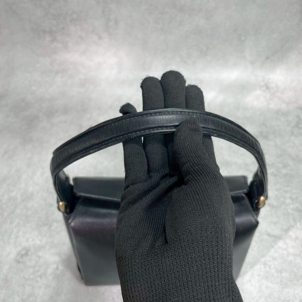 Gucci Handbag Black Gold Leather — view 4