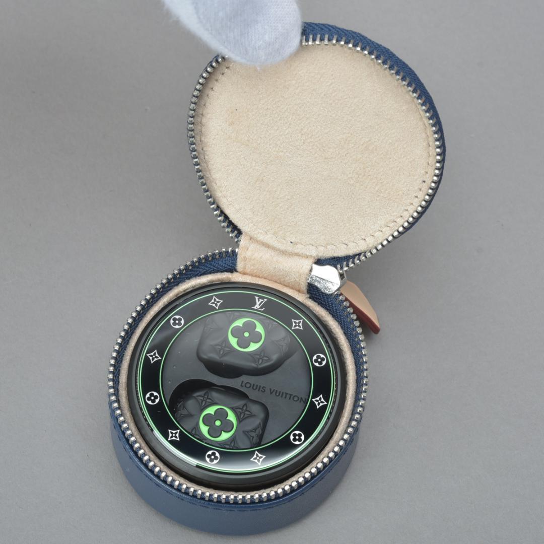 Louis Vuitton Horizon Wireless Earphones Confirmed Monogram Black Shoulder — view 2