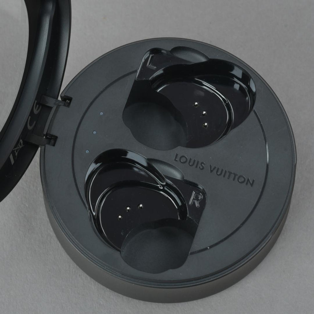 Louis Vuitton Horizon Wireless Earphones Confirmed Monogram Black Shoulder — view 8