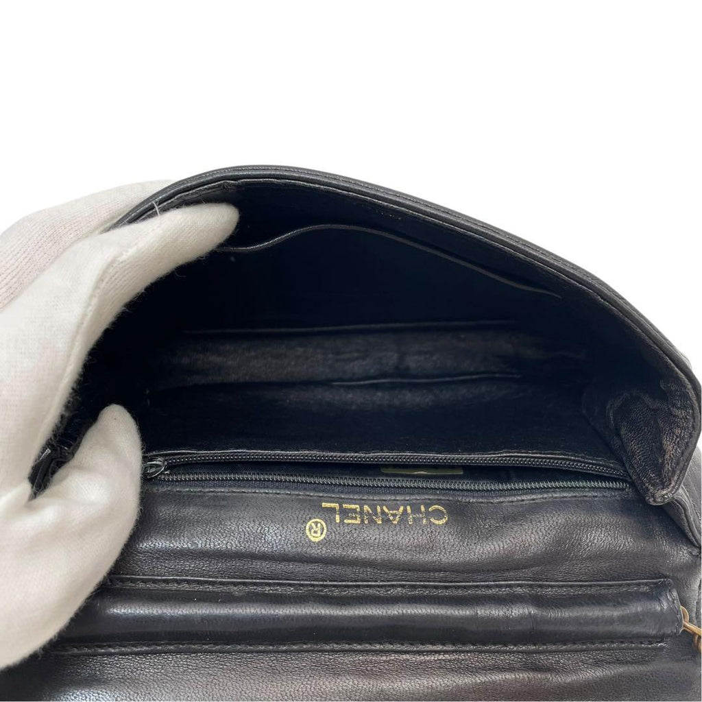 Chanel Lambskin CC Logo Chain Shoulder Bag Black — view 8