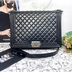 Chanel Boy Quilted 30 Shoulder — view 2